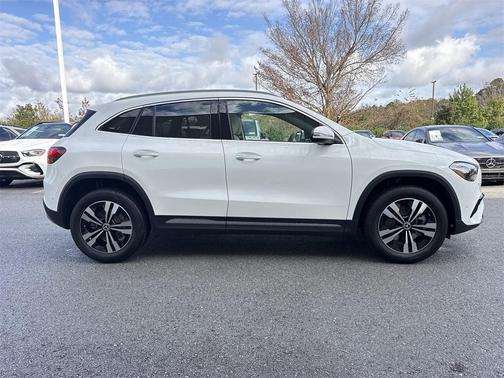 2026 Mercedes-Benz GLA 250 Base