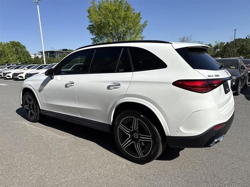 2025 Mercedes-Benz GLC 300 Base 4MATIC