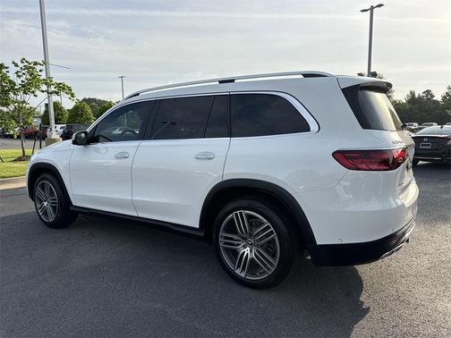 2025 Mercedes-Benz GLS 450 4MATIC