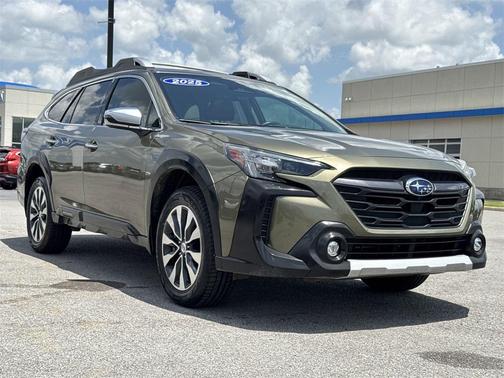 2025 Subaru Outback Touring