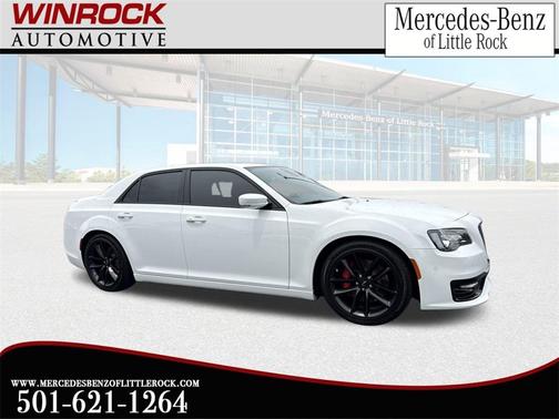 2023 Chrysler 300 300C