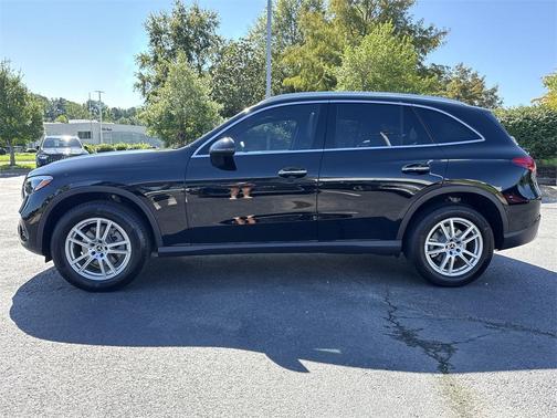 2023 Mercedes-Benz GLC 300 Base 4MATIC
