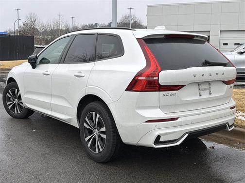 2024 Volvo XC60 B5 Core