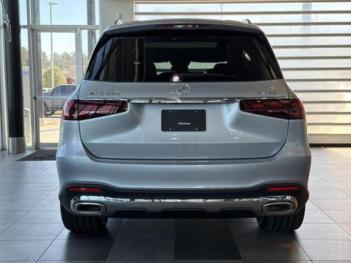 2026 Mercedes-Benz GLS 580 Base 4MATIC