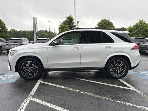 Moonlight White 2026 Mercedes-Benz GLE 450 4MATIC