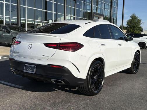 Moonlight White 2026 Mercedes-Benz GLE 450 4MATIC