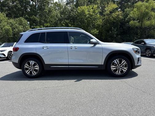 2026 Mercedes-Benz GLB 250 Base 4MATIC