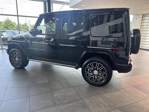 2025 Mercedes-Benz G-Class Base