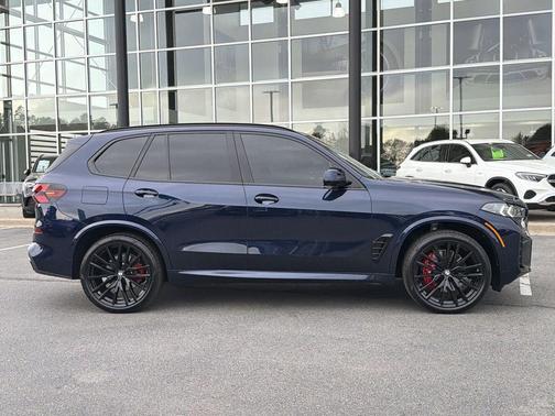 Tanzanite Blue II Metallic 2025 BMW X5 sDrive40i
