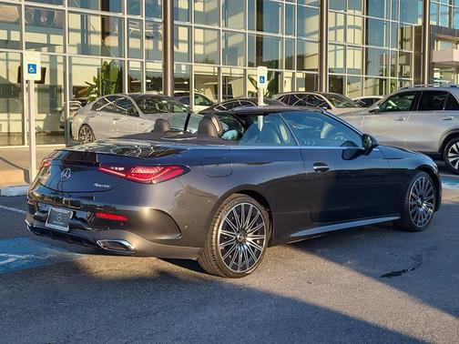 Graphite Gray Metallic 2025 Mercedes-Benz CLE 300 Base 4MATIC