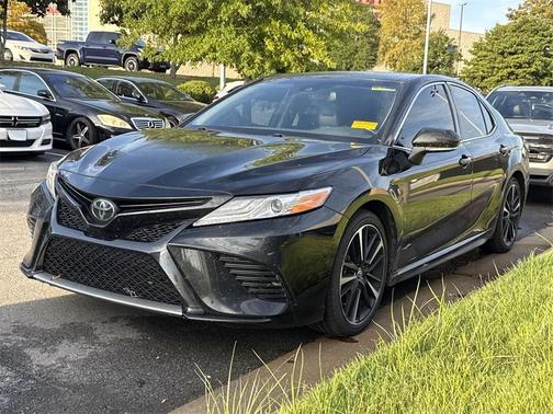 2020 Toyota Camry XSE