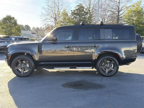 2023 Land Rover Defender X-Dynamic SE