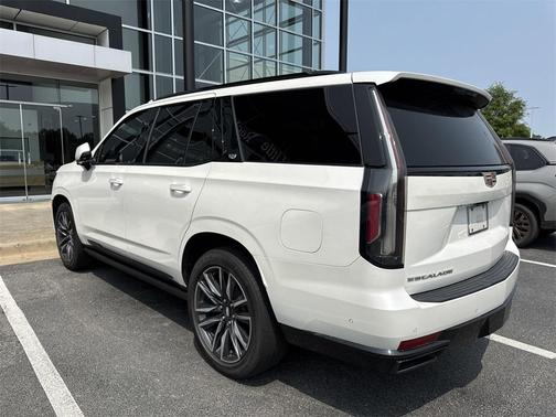 2021 Cadillac Escalade Sport