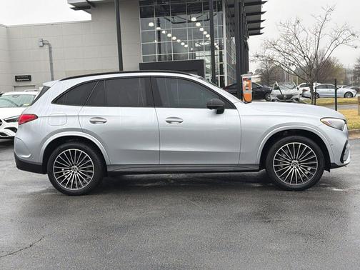 2025 Mercedes-Benz GLC 300 Base 4MATIC