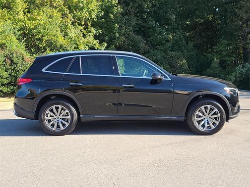 2026 Mercedes-Benz GLC 300 Base 4MATIC