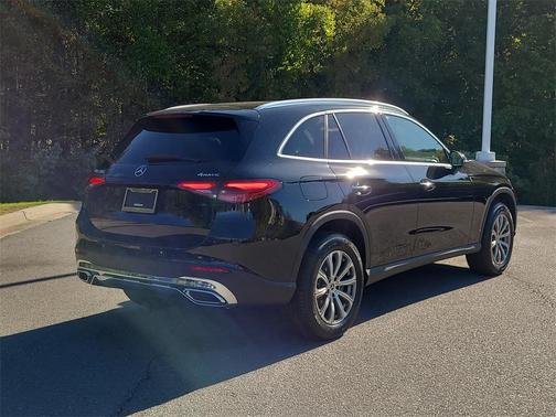 2026 Mercedes-Benz GLC 300 Base 4MATIC