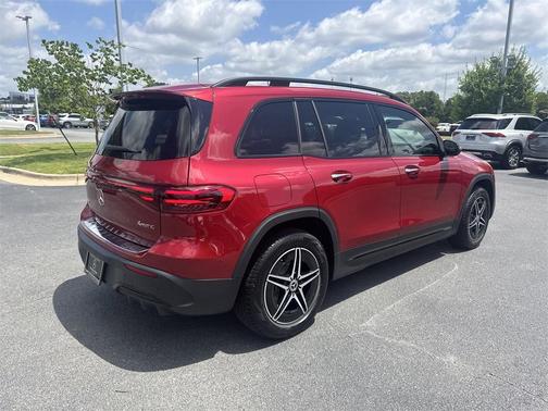 2024 Mercedes-Benz EQB 300 Base 4MATIC
