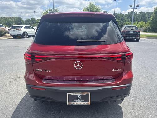 2024 Mercedes-Benz EQB 300 Base 4MATIC