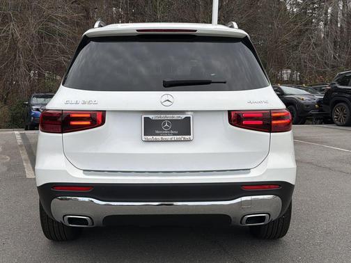 2026 Mercedes-Benz GLB 250 Base 4MATIC