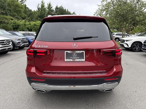 2025 Mercedes-Benz GLB 250 Base