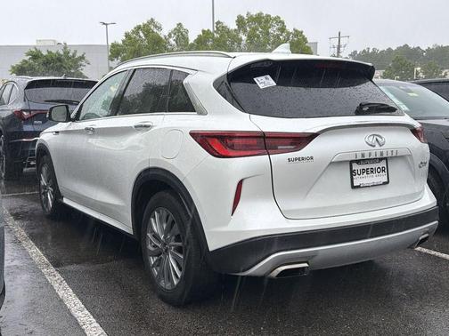 Radiant White 2024 INFINITI QX50 Luxe
