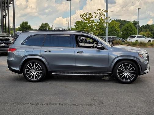 2022 Mercedes-Benz GLS 450 4MATIC