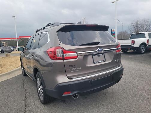 2022 Subaru Ascent Limited 8-Passenger