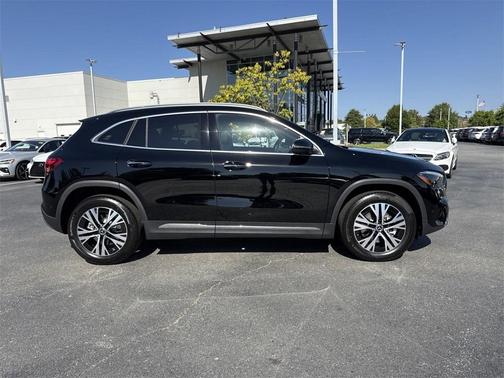 2025 Mercedes-Benz GLA 250 Base