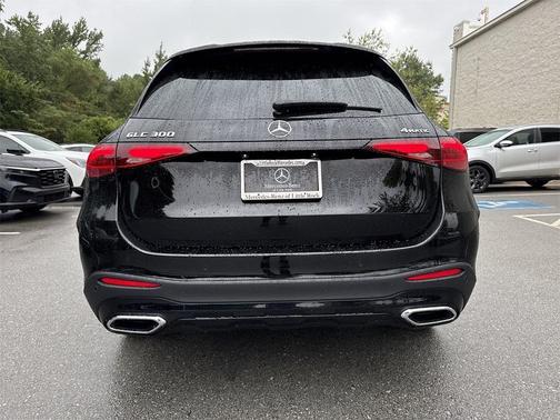 2026 Mercedes-Benz GLC 300 Base 4MATIC