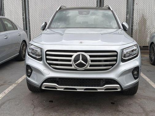 Cirrus Silver Metallic 2026 Mercedes-Benz GLB 250 Base 4MATIC