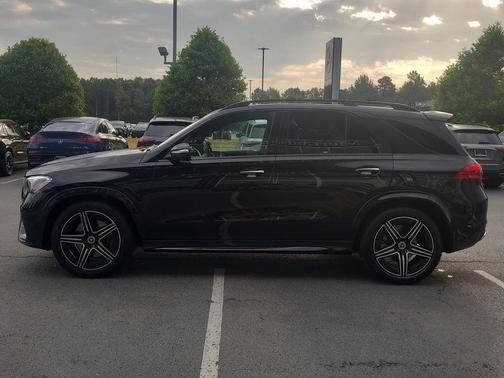 Obsidian Black Metallic 2025 Mercedes-Benz GLE 350 Base 4MATIC