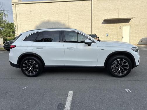 2025 Mercedes-Benz GLC 350e Base 4MATIC