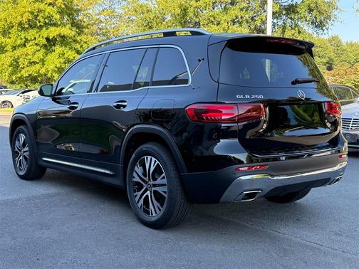 2025 Mercedes-Benz GLB 250 Base
