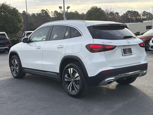 2025 Mercedes-Benz GLA 250 Base