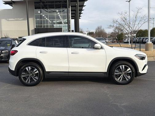 2025 Mercedes-Benz GLA 250 Base