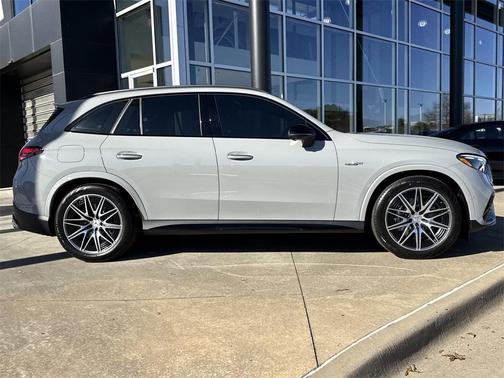 2025 Mercedes-Benz AMG GLC 63 S E Performance