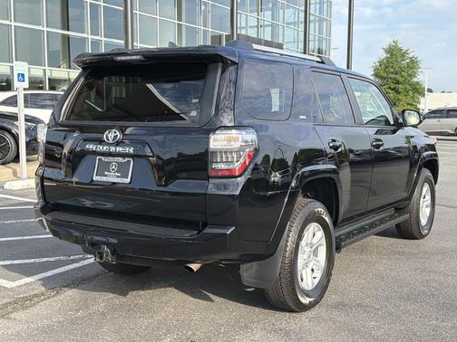 Midnight Black Metallic 2024 Toyota 4Runner SR5