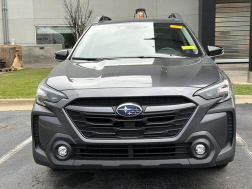 Magnetite Gray Metallic 2025 Subaru Outback Premium