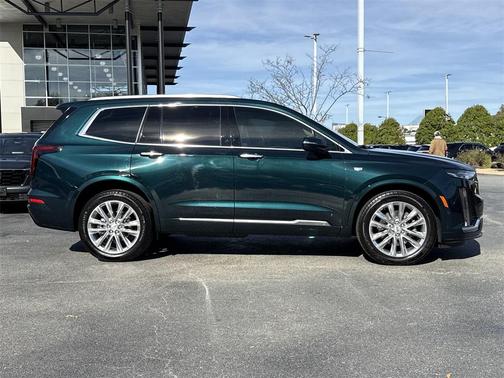 2024 Cadillac XT6 Premium Luxury AWD