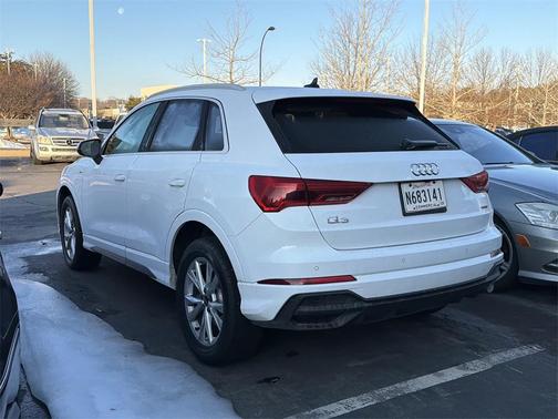 2025 Audi Q3 45 S line Premium