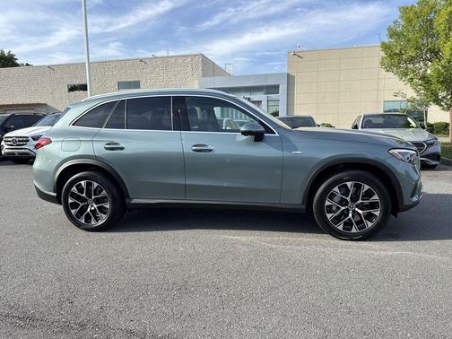 2025 Mercedes-Benz GLC 350e Base 4MATIC