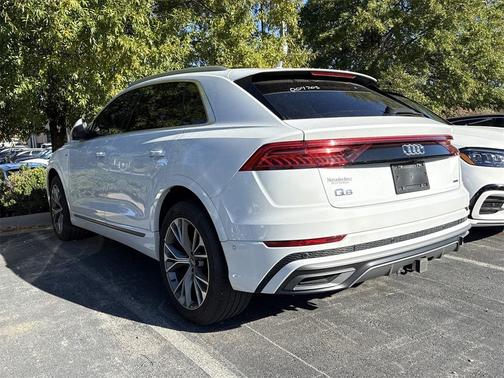 2021 Audi Q8 55 Premium Plus