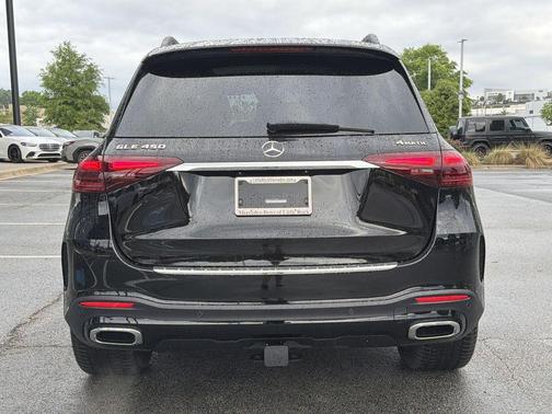 Black 2026 Mercedes-Benz GLE 450 4MATIC