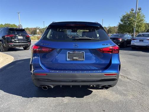 2025 Mercedes-Benz AMG GLA 35 Base