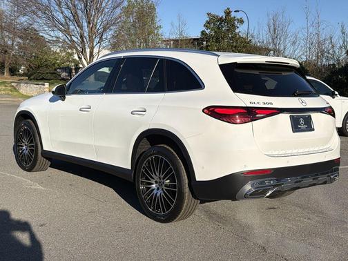 Polar White 2026 Mercedes-Benz GLC 300 Base 4MATIC