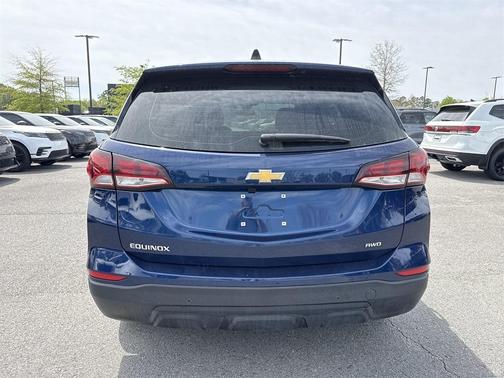 2023 Chevrolet Equinox LS