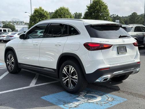 Polar White 2026 Mercedes-Benz GLA 250 Base 4MATIC