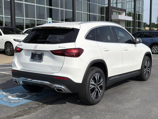 Polar White 2026 Mercedes-Benz GLA 250 Base 4MATIC