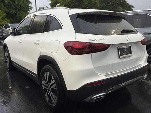 Polar White 2026 Mercedes-Benz GLA 250 Base 4MATIC