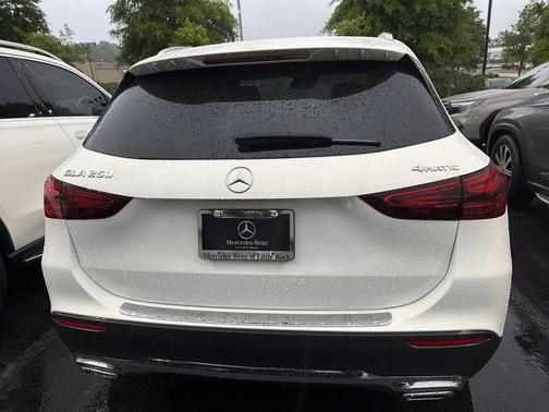 Polar White 2026 Mercedes-Benz GLA 250 Base 4MATIC